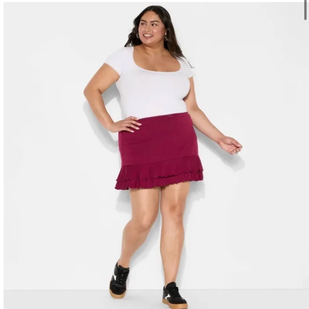 Wild Fable Women's Ruffle Hem Summer Skirt Burgundy (Hidden Shorts)